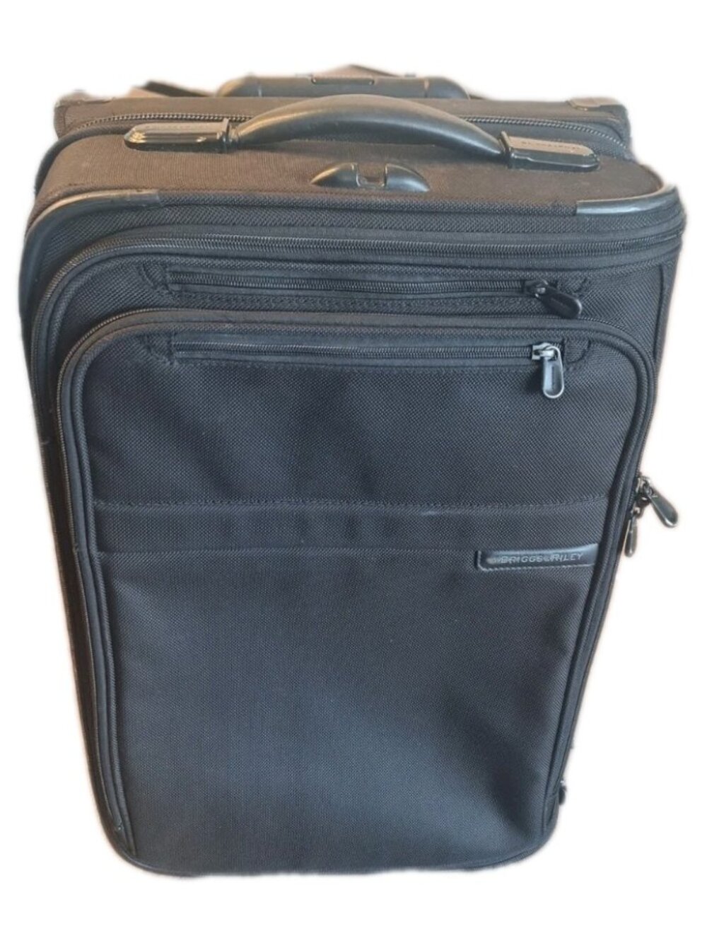Briggs & Riley Baseline 22" Upright Black Carry On Garment Suitcase U175-4